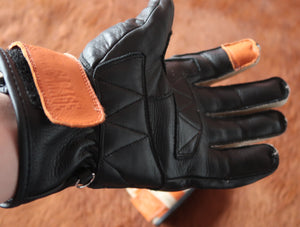 Fonda Gloves - Black/Orange/Cream